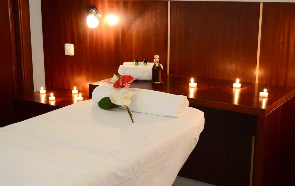 Hotel Livvo Don Paco Mindelo Bagian luar foto