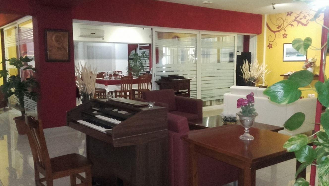 Hotel Livvo Don Paco Mindelo Bagian luar foto